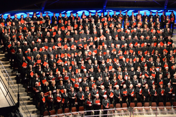Groot korenconcert door Inspire2LiveChoir en Choir4Hope voor alvleesklierkankeronderzoek in Schiedam